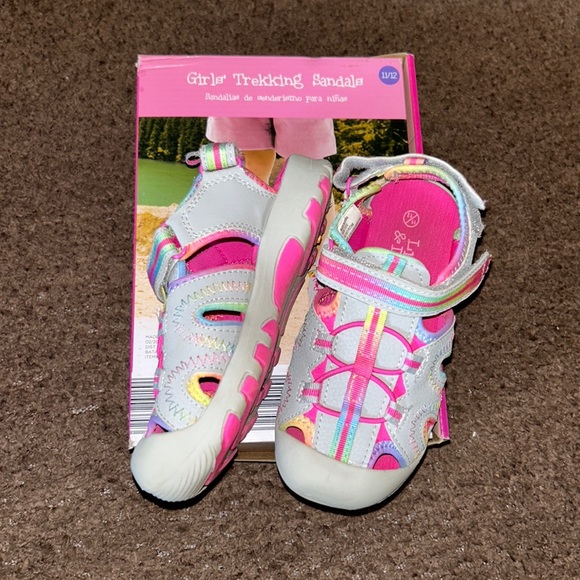 Lilly&Dan Girls Trekking Sandals size 11/12 & 7/8 - Picture 2 of 9